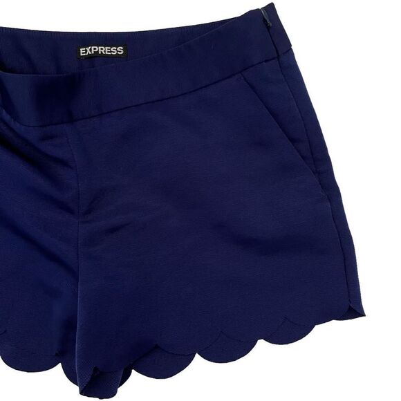Express Scalloped Hem Shorts Navy Blue Flat Front w/ Pockets 3” Inseam Preppy 2 - Picture 2 of 6